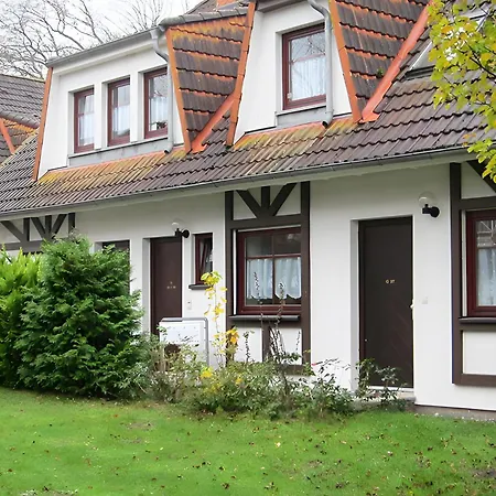 F33 Gustow (Vorpommern-Rugen)